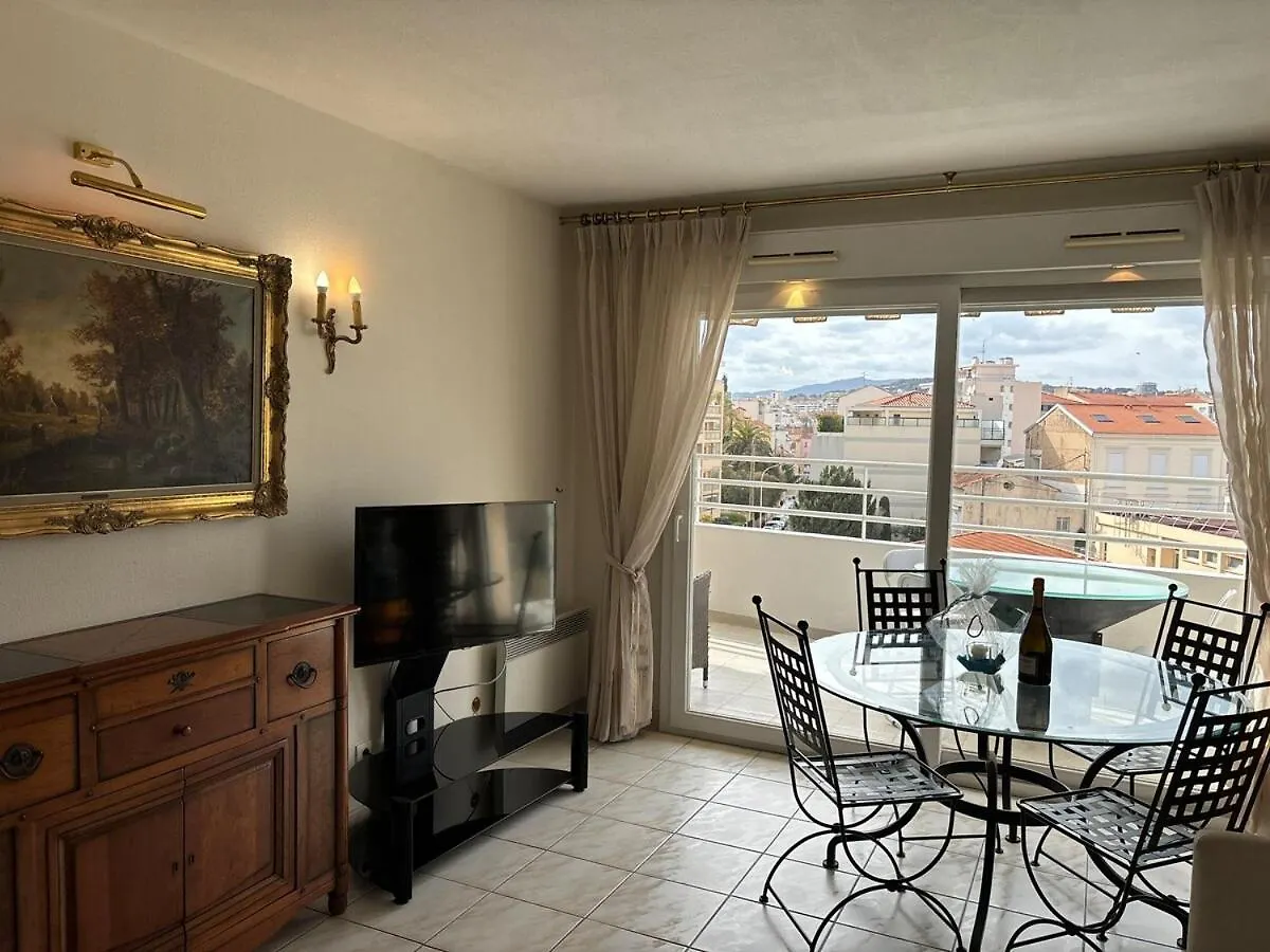 La Croisette I T2 Apartment Cannes France