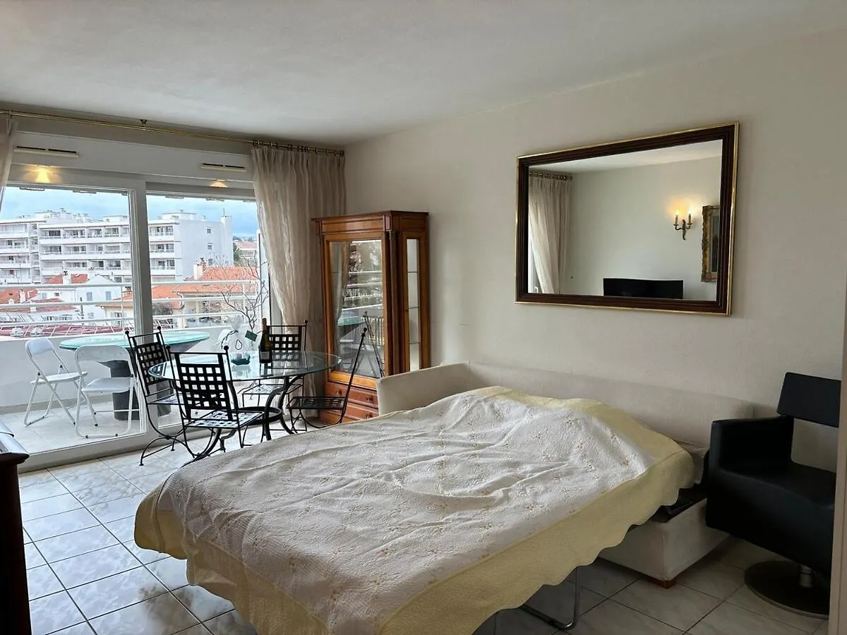La Croisette I T2 Apartment Cannes 0*,  France